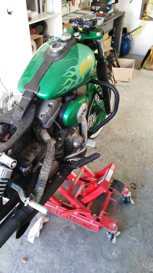 Dyna 2000 en elevador vista superior