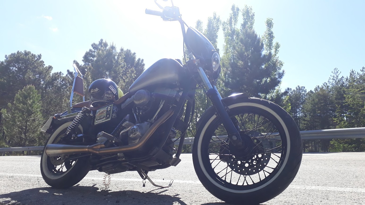 Vista frontal con fairing estilo clubstyle instalado