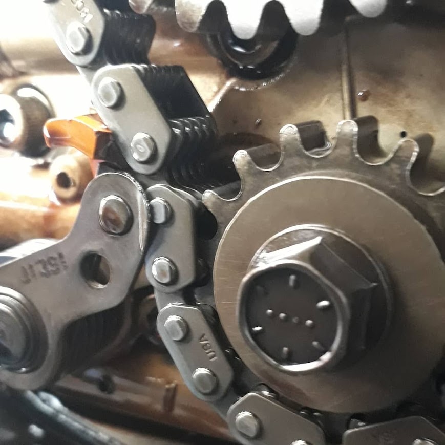 Tensores del TC88 casi desgastados al abrir la distribución